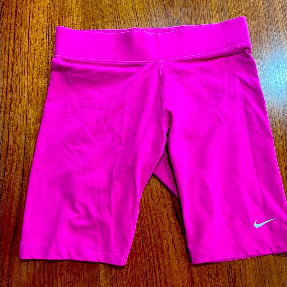 Nike Sportswear essential - Picture 2 of 12